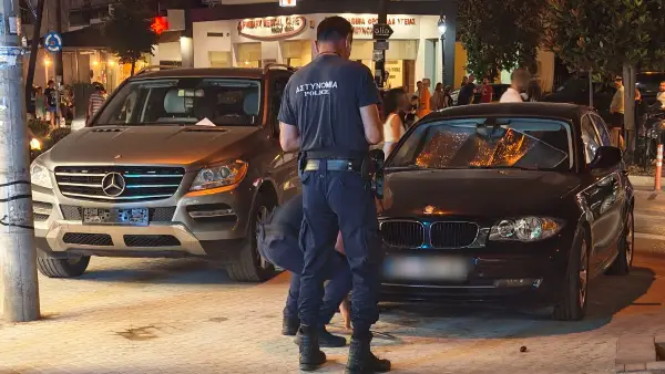 (Фото) Македонци во Пефкохори останаа без регистарски таблички