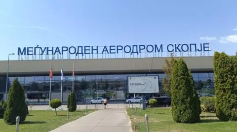 На скопскиот аеродром уапсен жител на Словачка, бил баран со меѓународна потерница на Интерпол
