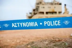 Уапсен маж кој со години го чувал телото на татко си во замрзнувач за да му ја зема пензијата