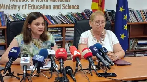 Просечната оценка од полагањето на сите три типа матура е 3,66