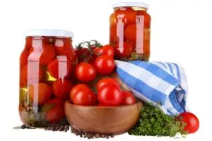 Овие девет здравствени состојби може да се влошат ако јадете домати