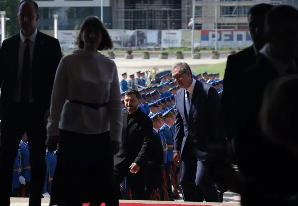 Зеленски во Белград – почна тет-а-тет средбата со Вучиќ