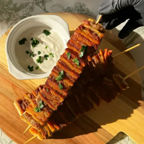 Брзи и вкусни: Тортиља ќебап ражничи за ручек или вечера за само 30 минути
