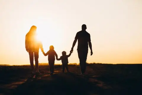 Родители, внимателно со ОВИЕ зборови кои им ги кажувате на ваште деца