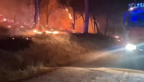 Пожарите на југот и во централна Шпанија се уште активни