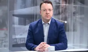 Николоски: Заврши тендерот за набавка на 150 нови електрични автобуси, првите 30 ќе пристигнат до декември или јануари