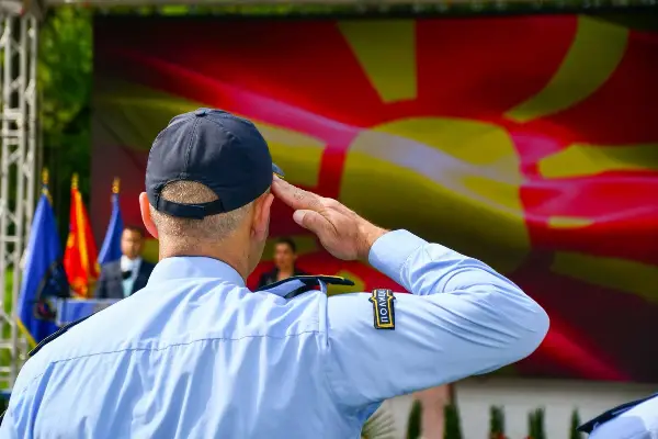 Левица: Вработените оставени без здравствено осигурување – полицајците ги чекаат МВР и ФЗОМ да се договорат кој е виновен