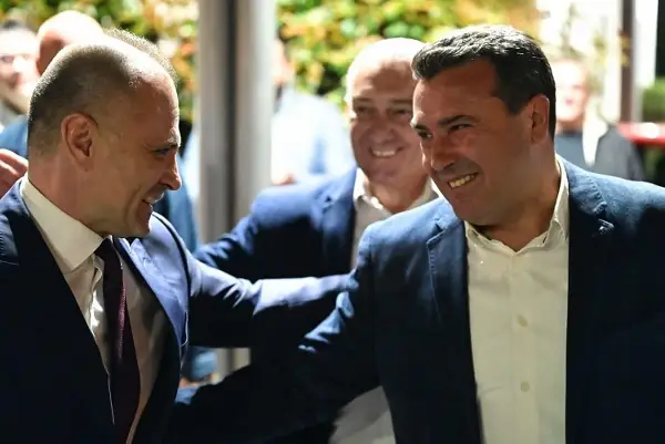 Каде е на одмор Венко Филипче, со Зоран Заев на јахта или со Вице Заев во Бугарија по пари?