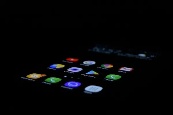Google Play ги проширува алатките за проверка на возраста во апликациите