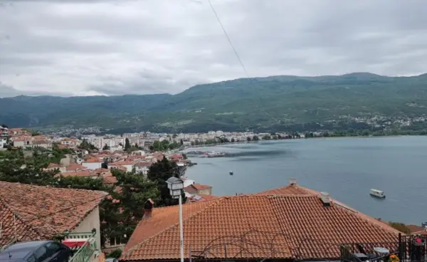 Турист од Грузија се удавил во Охридското Езеро