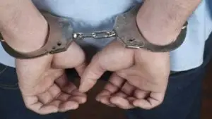 Гостивар: Уапсен 45 годишник за напад, принудување на сексуални односи и малтретирање на сопругата