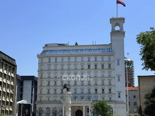 Филипче од јахтата на Заев откри „нова криза“ – селската чешма во Кривогаштани