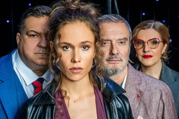 „Уна“ на белградскиот театар „Звездара“ во режија на Дејан Пројковски на Охридско лето