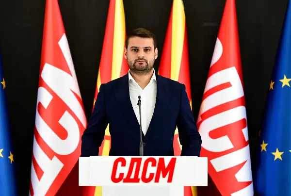 Димитријевиќ: ОЈО да постапи, дали бомбата кај вработениот во МВР врзан со кумот на Мицкоски води до провизии од 300.000 евра за тендери