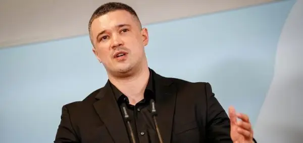 ВИДЕО | Поранешниот украински министер за одбрана го предизвика Зеленски — побара избори среде војна