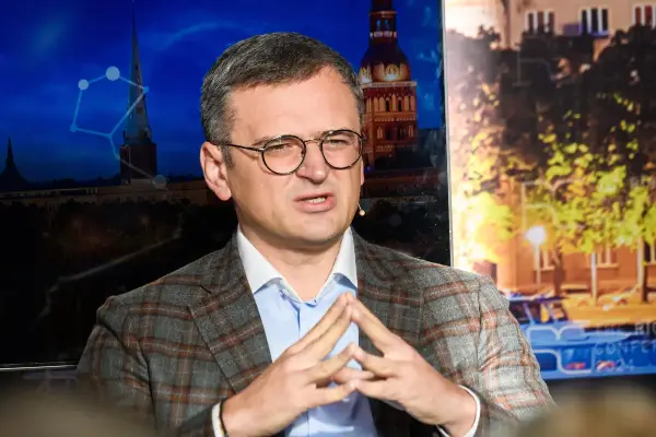 Кулеба: Америка веќе нема желба да ја спонзорира Украина