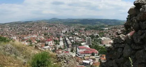Акција за отстранување на хаварисини и нерегистрирани возила од јавните површини во Штип