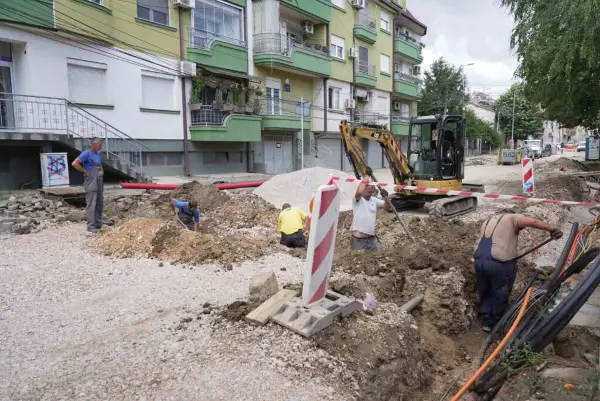До октомври се очекува да биде завршена улицата „Моша Пијаде“ (ВИДЕО)