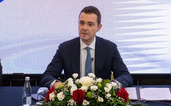 Муцунски на Амбасадорскиот совет: Потребна ни е активна и професионална дипломатија која јасно ги застапува националните интереси