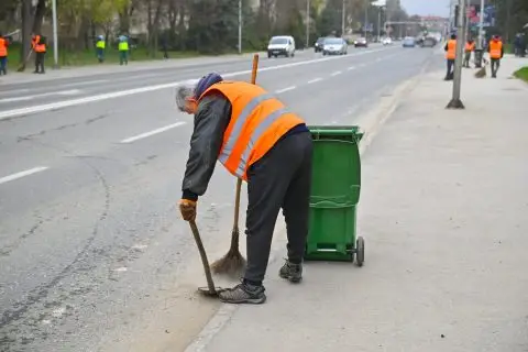 Повреден работник на „Комунална хигиена“