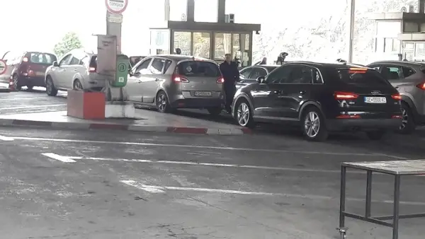 АМСМ: На „Богородица“ се чека од 15 до 30 минути за излез од земјата