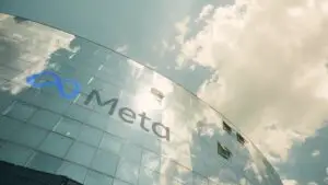 Закон од 1634 година ги штити Google и Meta: Како правило старо со векови ги блокира тужбите против гигантите?