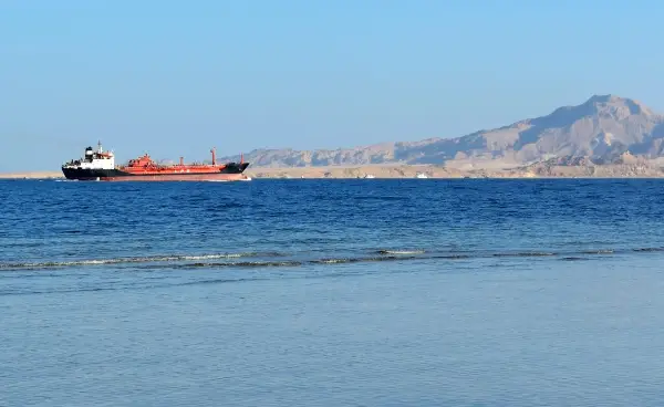 Иранците запленија американска подморница. Пентагон: Тоа е постар модел (ВИДЕО)