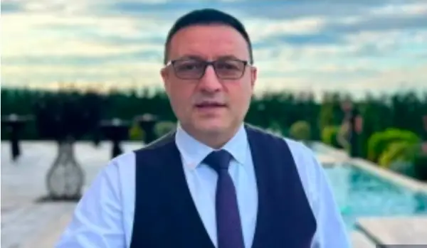 ЗАСТРЕЛАНИОТ ВО АРАЧИНОВО Е ПОЗНАТ АЛБАНСКИ ПЕЈАЧ Азиз Мурати е ранет, но е надвор од животна опасност