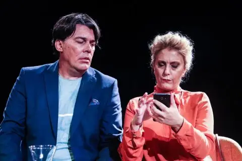 Комедијата „Чудесна терапија“ на Драмски вечер на фестивалот „Ристо Шишков“ во Струмица