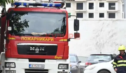 Над 20 дуќани изгореа во пожарот во Шутка, МВР со детали