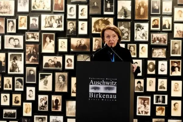 Преживеана од Аушвиц: Запрете ја AfD пред да биде доцна