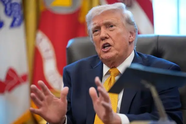 Трамп пристигнува во посета на Ирска: Се подготвуваат протести, полицијата е на нозе