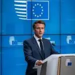 Франција доставува до ЕК нов предлог за забрана на социјалните мрежи за лица под 15 години
