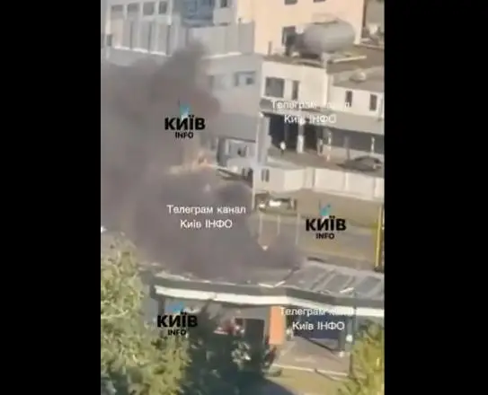 Нови руски напади со дронови врз бензинска пумпа и складишта во Киев
