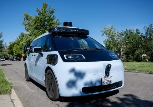 „Waymo“ го најави лансирањето на робо-такси во Токио