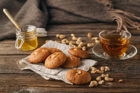 Колачиња со мед