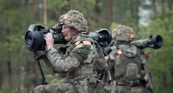 КАНАДА ГИ ЗАСИЛУВА ВОЕНИТЕ СОЈУЗИ Ќе се приклчи на Заедничките експедициски сили предводени од Велика Британија