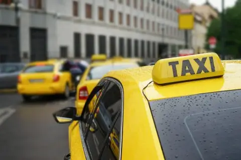 Се зголемува фиксната цена за такси превозот од и кон аеродромите во Солун и Атина