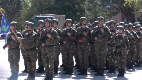 Во Штип одбележан денот на Вториот пешадиски баталјон
