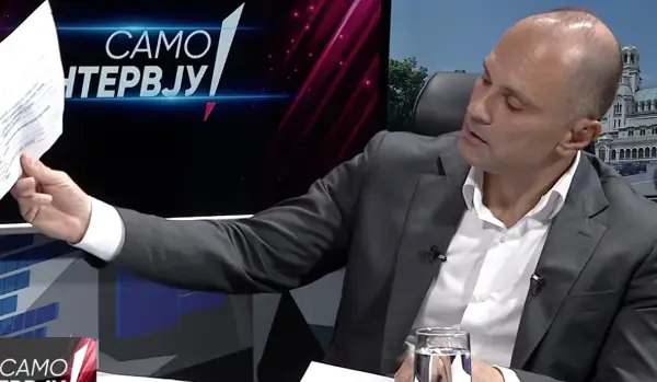 Филипче објави документ за тендер на Ќуркчиев, тој остро демантира 