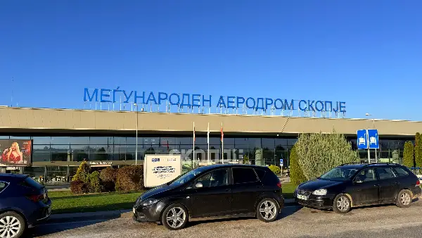 ТАВ го укина ограничувањето за бесплатен влез во „Hug  Fly“ на скопскиот аеродром
