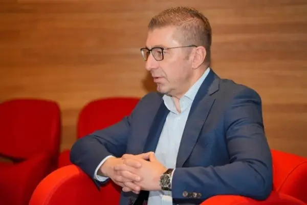 МИЦКОСКИ: Дата центрите се иднината, најсовремените се со воздушно ладење, жалам што има сили кои сакаат да не вратат во 19 век