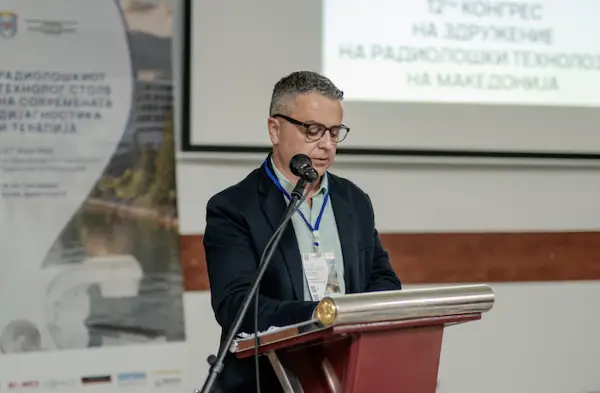 200 радиолошки технолози со порака од Струга: Радиолошкиот технолог е столб на современата дијагностика