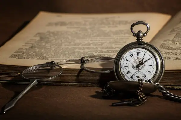 Книга стара 100 години, која никој не сакал да ја објави, објаснува зошто некои бизниси успеваат