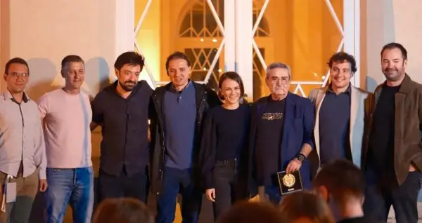 АЦО ДУКОВСКИ ДОБИ МЕДАЛ „БРАЌА МАНАКИ“ ЗА ПРИДОНЕС ВО РАЗВОЈОТ НА ФЕСТИВАЛОТ НА ФИЛМСКАТА КАМЕРА ВО БИТОЛА