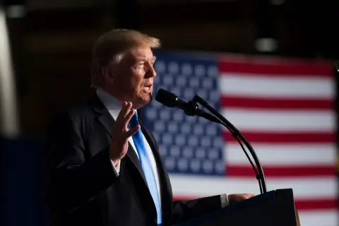 Трамп: Дел од медиумите се закана за националната безбедност
