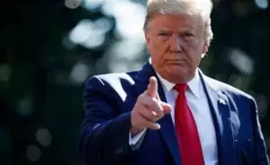 Рејтингот на Трамп на најниско ниво до сега