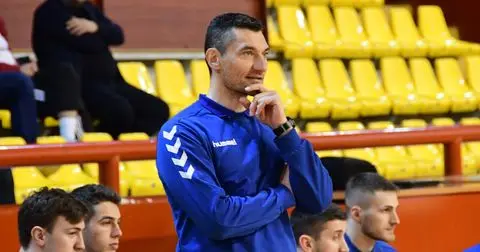 Раде Стојановиќ остана без ангажман во Словенија