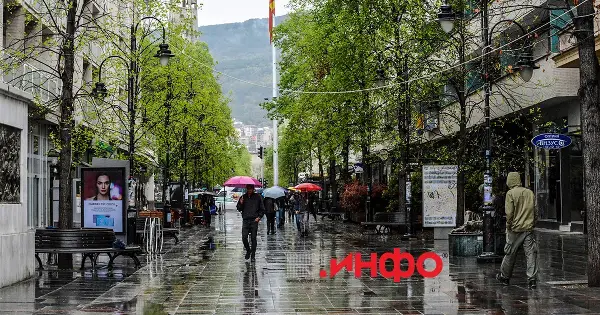 Утре значително постудено и дождливо