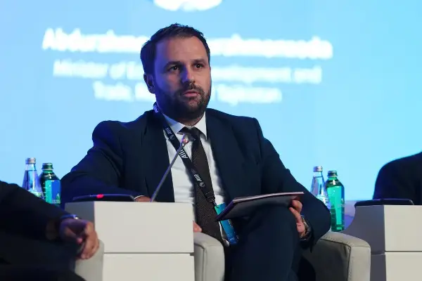 Дурмиши од Баку: Северна Македонија е производствена и извозна платформа за европските и регионалните пазари